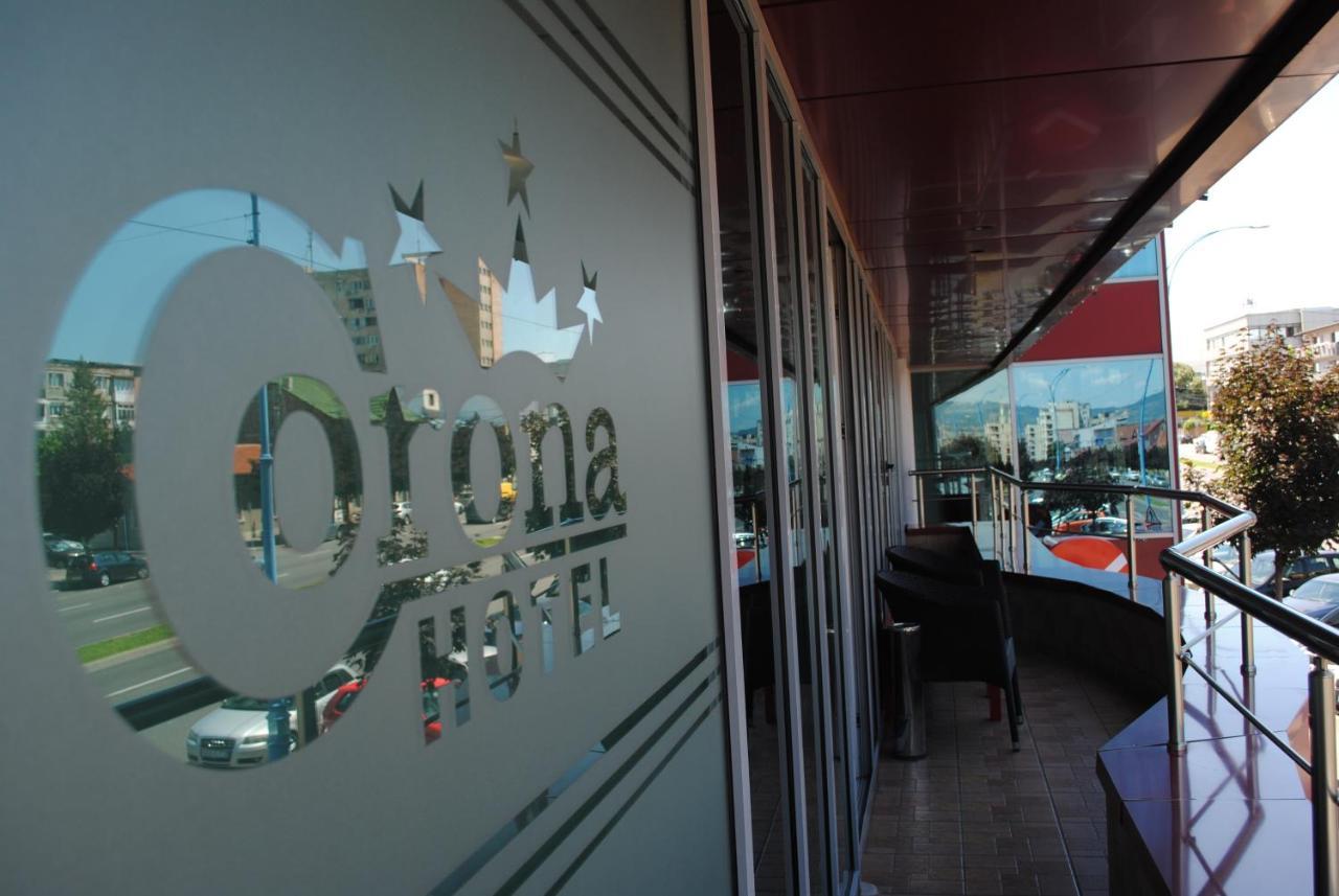 Hotel Corona Ντρομπέτα-Τούρνου Σεβερίν Εξωτερικό φωτογραφία